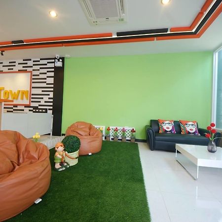 C Tower Hotel Surat Thani Eksteriør bilde